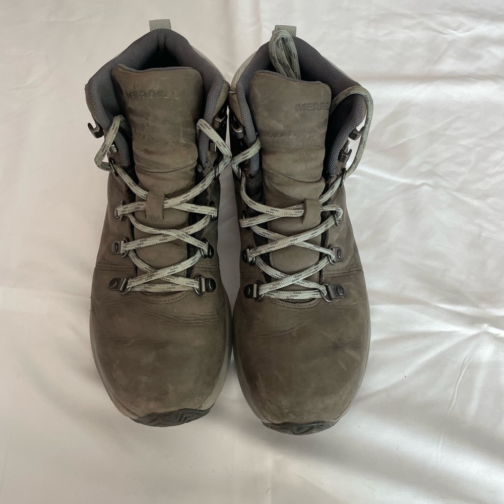 Merrell Gray Outdoor Boots with Sturdy Rubber Sole